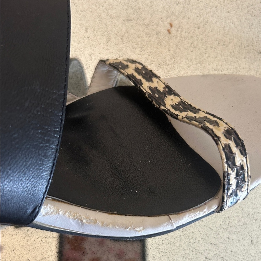 Stella Carter Designer Black and Animal Print Heeled Sandals - Picture 3 of 10